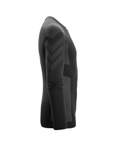 In Motion seamless base layer