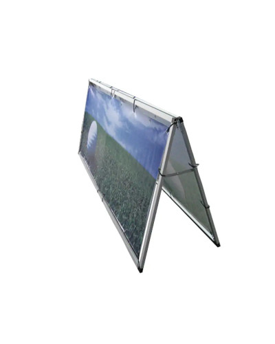 OUTDOOR BANNERSTAND