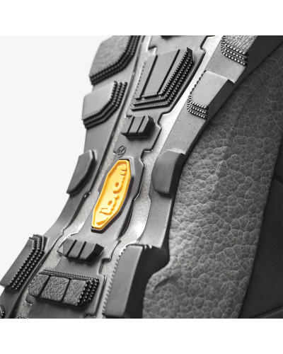 Solid Gear Vapor 3 Mid