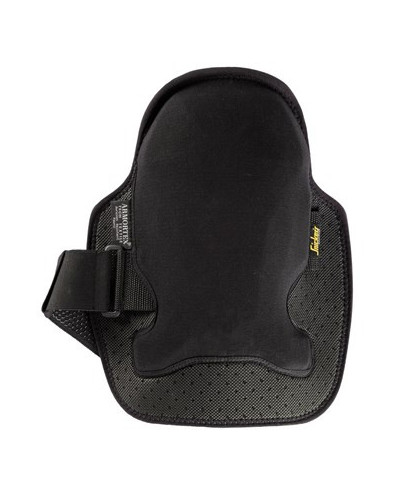 Knee pad pockets with fastening strap