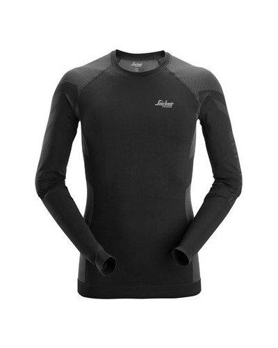 In Motion seamless base layer