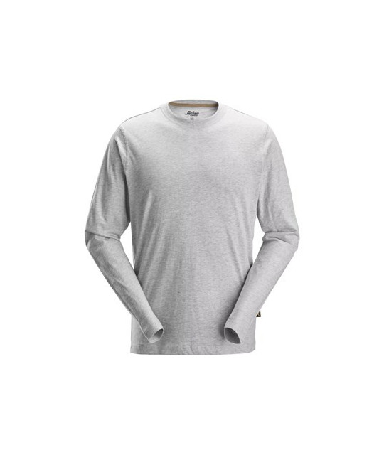 Long-sleeved T-shirt