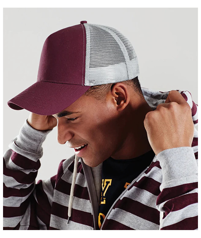 Snapback Trucker