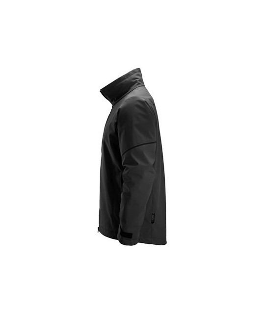 The ultimate softshell jacket that is lightweight, offers windproof protection and freedom of movement. With reflective details