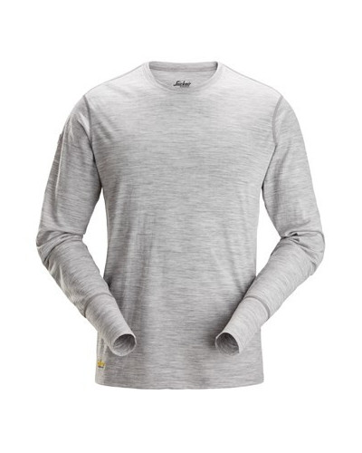 Long-sleeved wool t-shirt