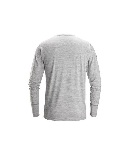 Long-sleeved wool t-shirt