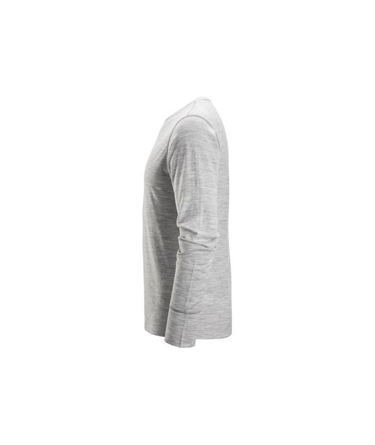 Long-sleeved wool t-shirt