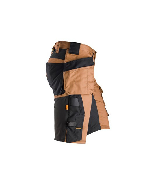 Stretch work shorts with holster pockets